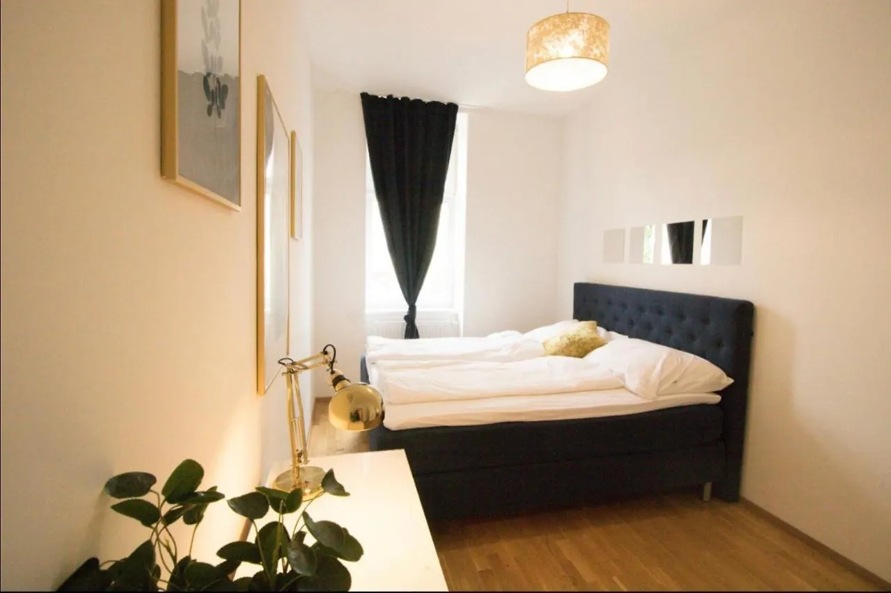 Gemuetliches Stadtnest L Lf16 Вена 0*,  Австрия