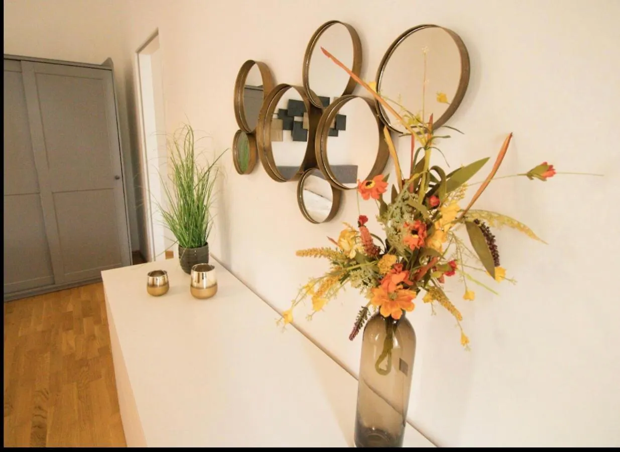 Gemuetliches Stadtnest L Lf16 Vienna Apartment