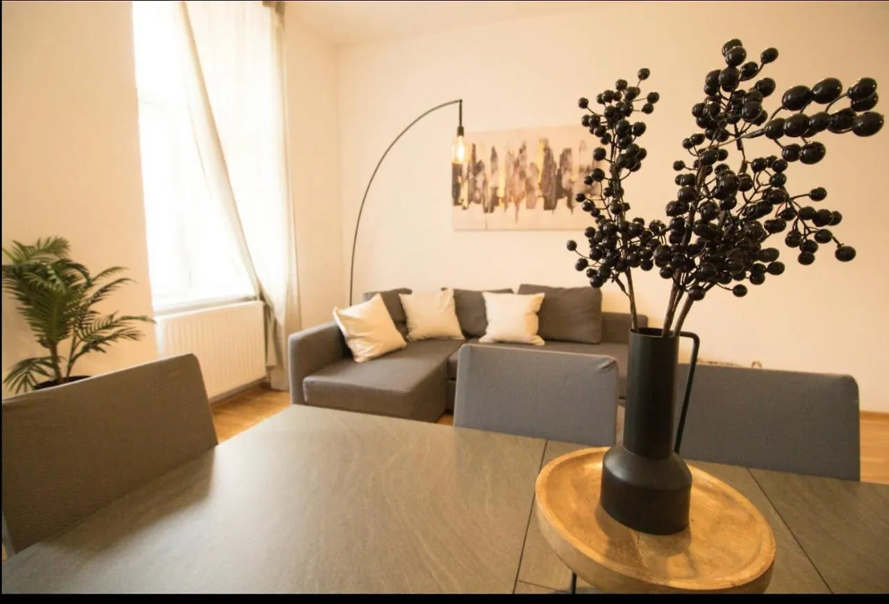 Gemuetliches Stadtnest L Lf16 Vienna
